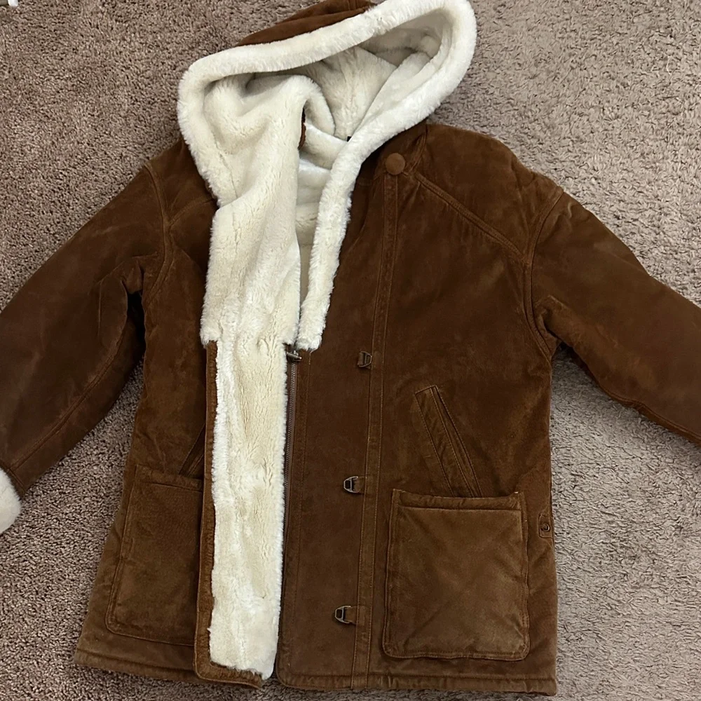 Vintage Gallery Brown Sued Leather Jacket with Cream Accents - Picture 6 of 11